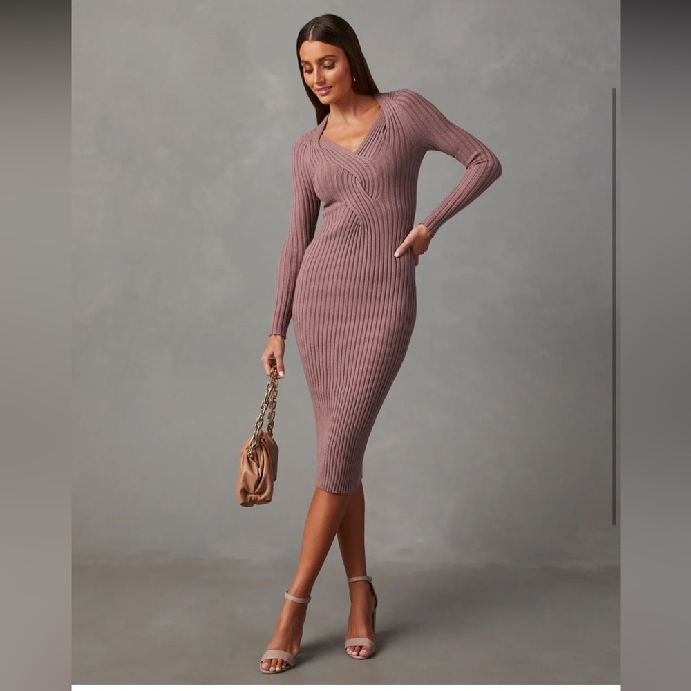 NWOT VICI medium sweater midi dress